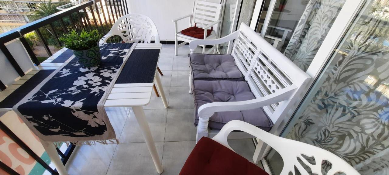Happy Loix Apartamento Wifi Aa Benidorm Exterior photo