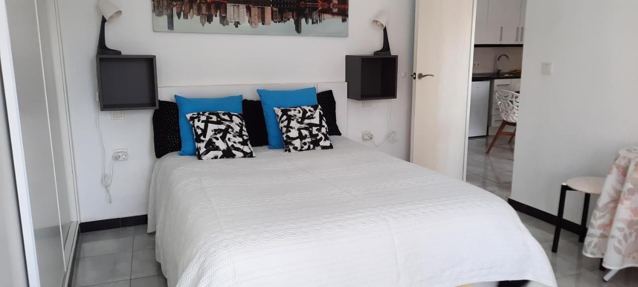 Happy Loix Apartamento Wifi Aa Benidorm Exterior photo